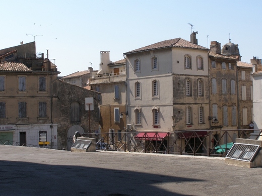 Arles